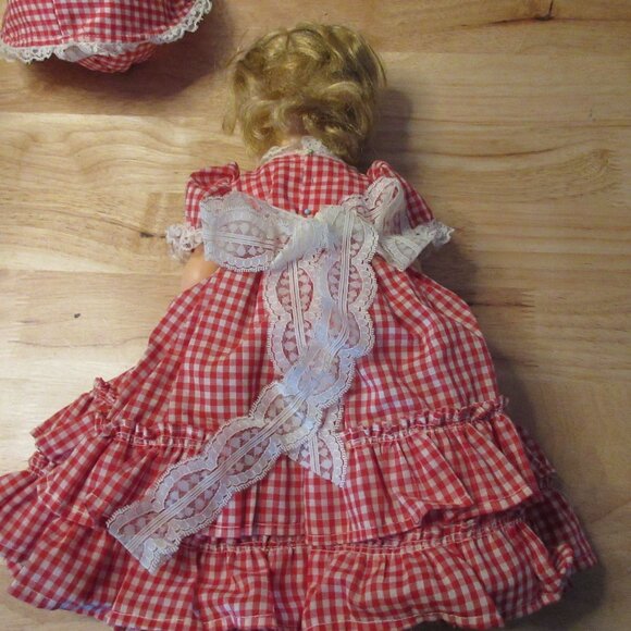 1963 - 14" Vintage Vogue Doll - Eyes Open / Close - Picture 8 of 8